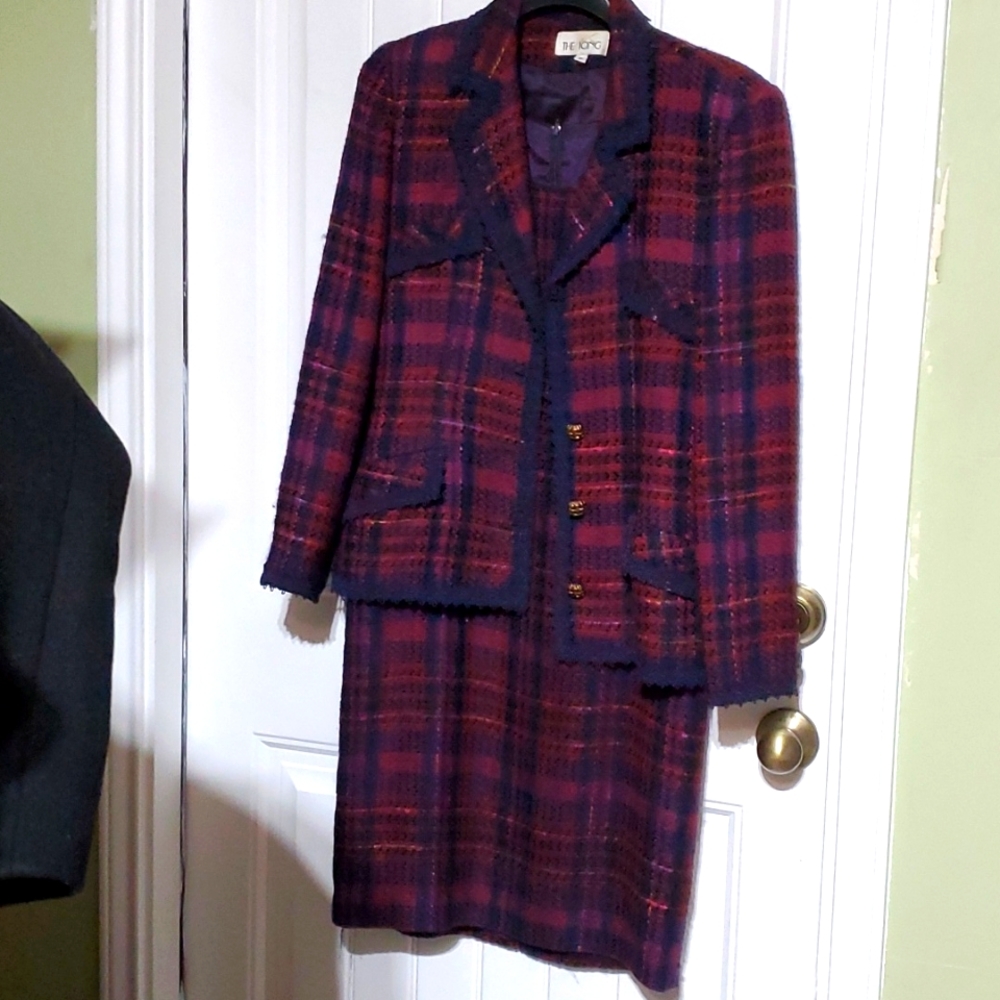 The Icing Size 6 Tweed Dress Suit Made in USA